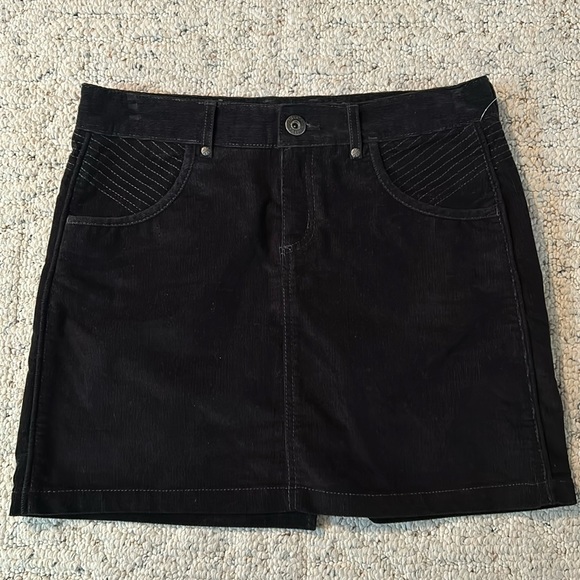 Athleta corduroy skirt, Black, Size 6 - Picture 1 of 6